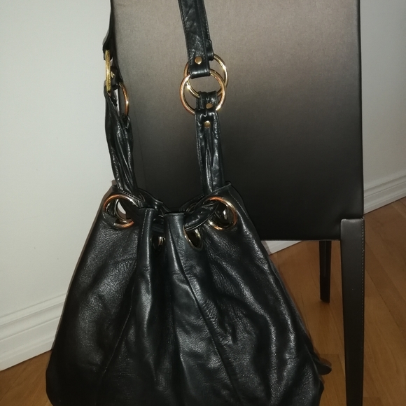 Marciano leather shoulder bag - Picture 3 of 5